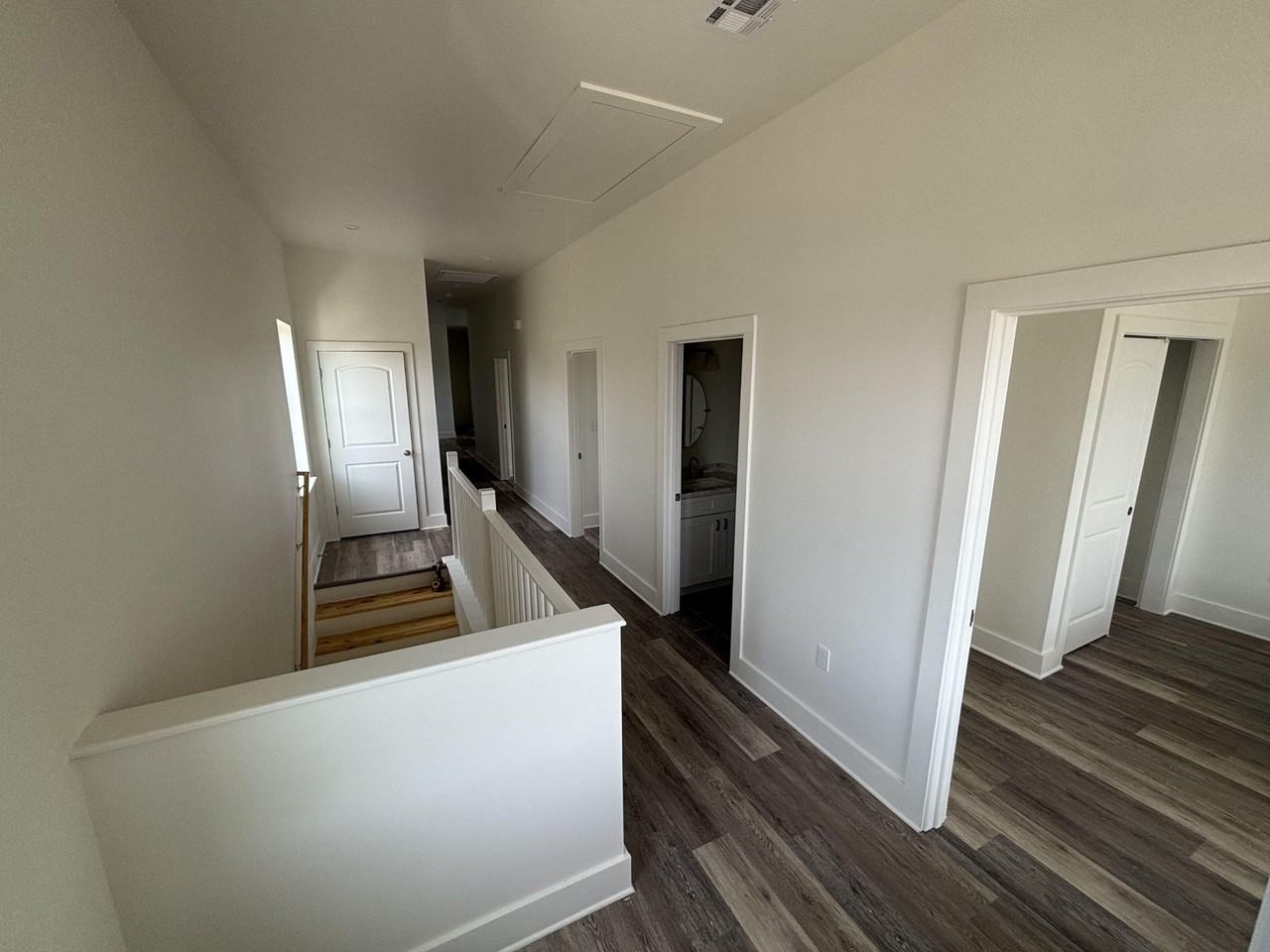 N Prieur St - Photo 2 of 14