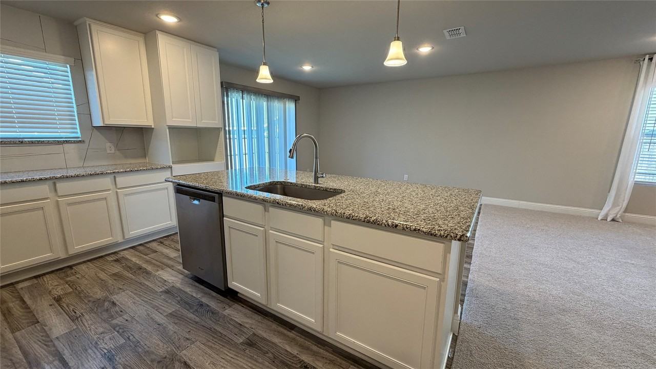 621 Quail Meadows Dr - Photo 6 of 21