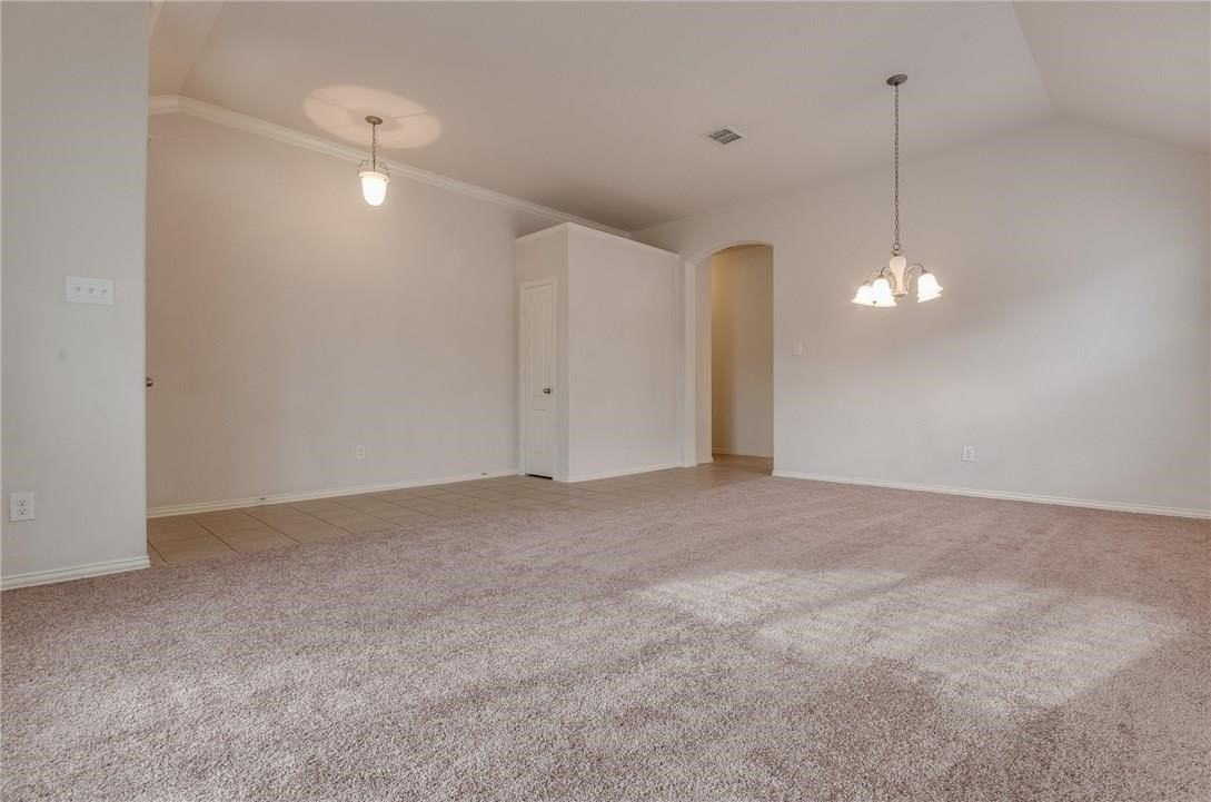 2717 Sunlight Dr - Photo 6 of 30
