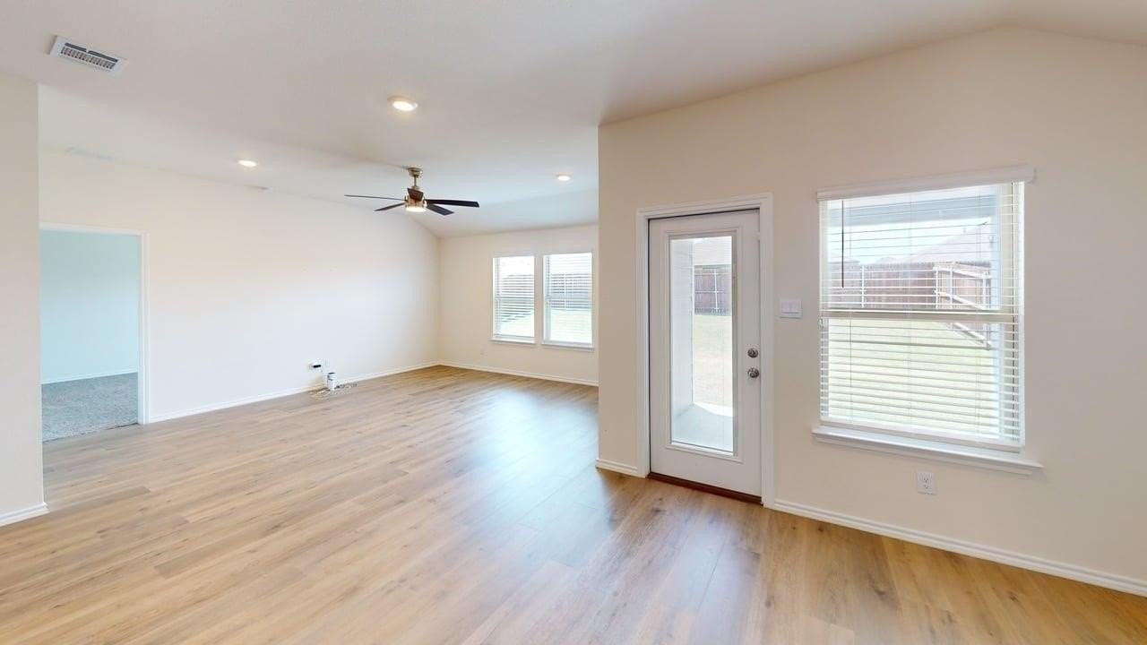 6534 Whitecap Dr - Photo 7 of 18