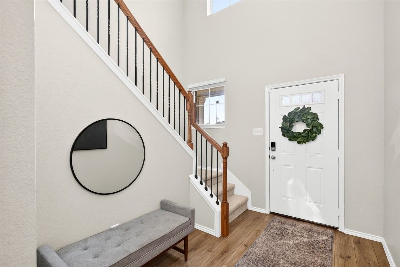 3105 Marston Rd - Photo 4 of 38
