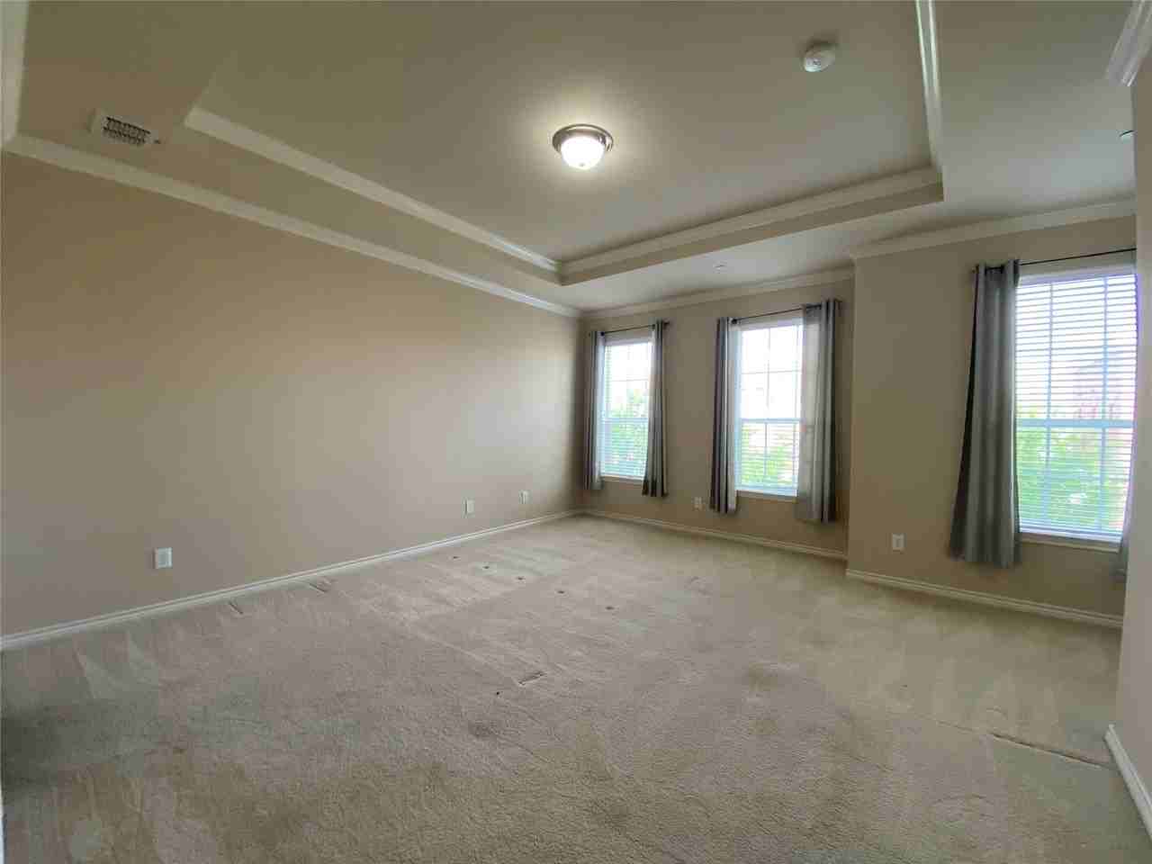 15831 Breedlove Pl #118 - Photo 4 of 20