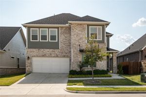 featured image of 2207 Santa Monica Dr