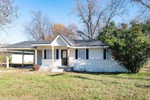 featured image of 208 N Coleman St