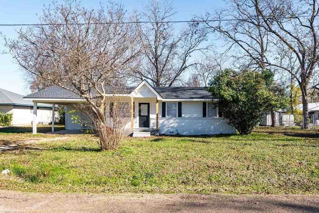 208 N Coleman St - Photo 3 of 25