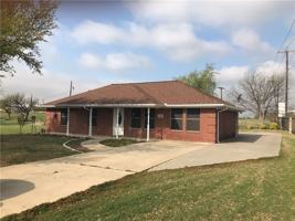 featured image of 803 N Fm 156