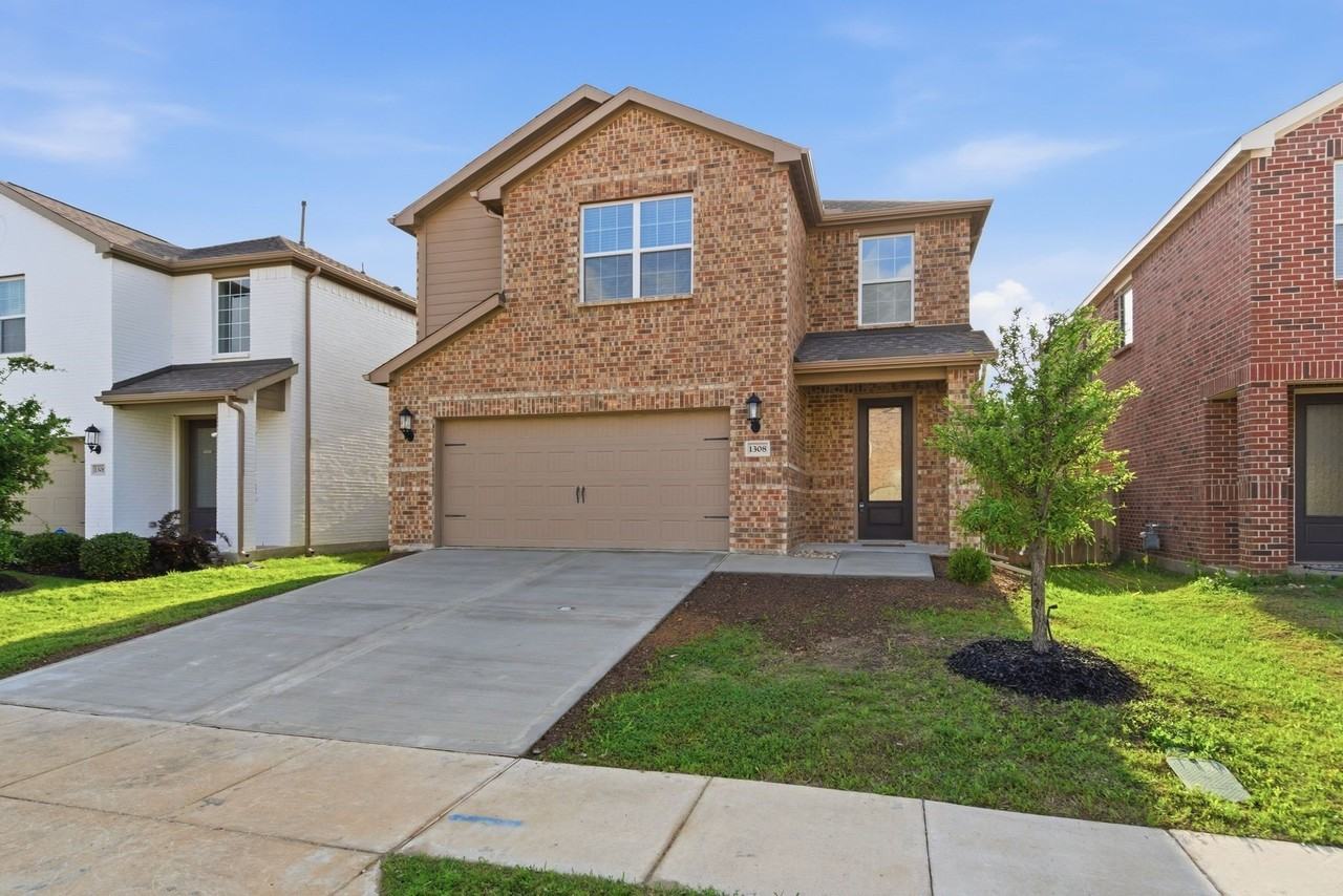 1308 Windermere Way - Photo 3 of 28