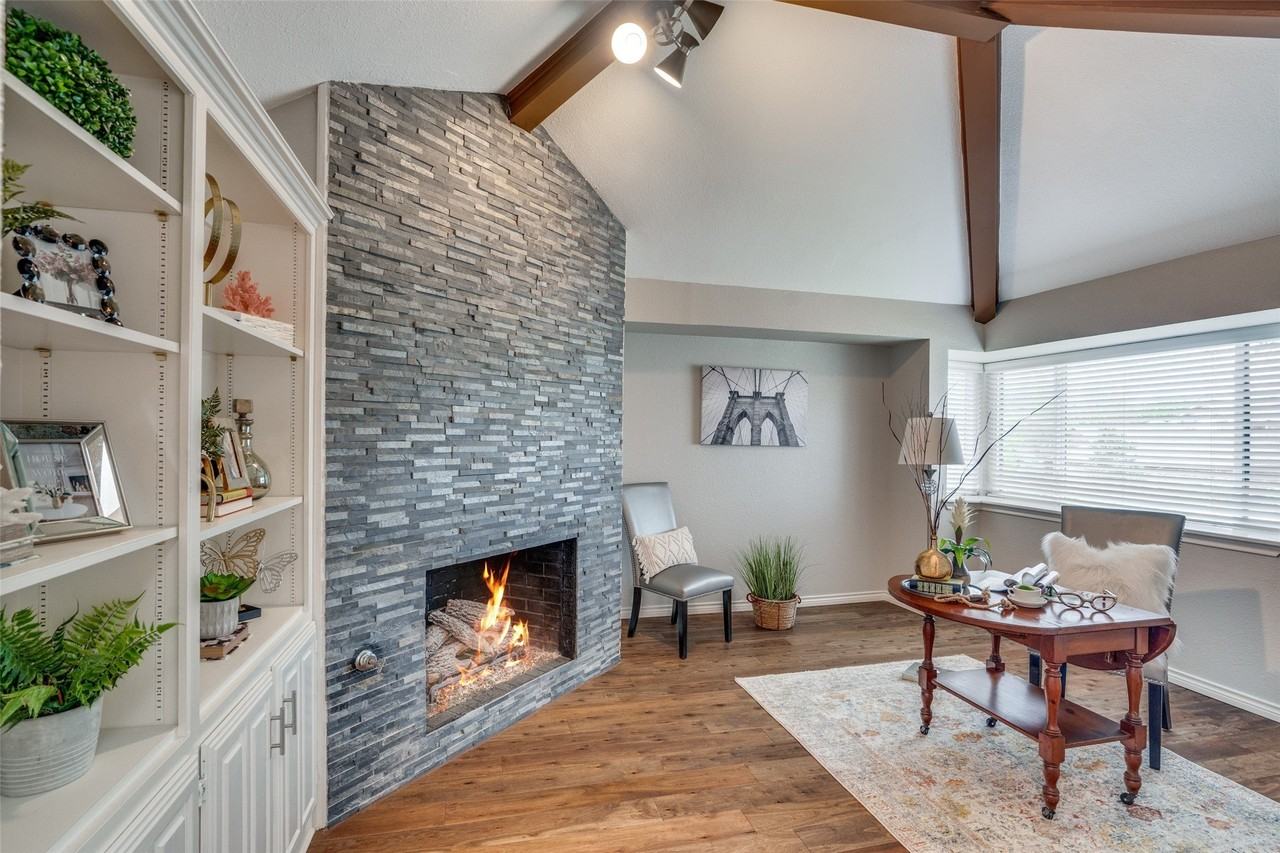 5906 Brushy Creek Trl - Photo 5 of 25