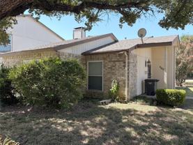 8637 N Normandale St - Photo 1 of 1