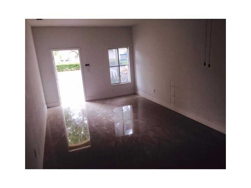 11354 NE 57th Terrace - Photo 3 of 4