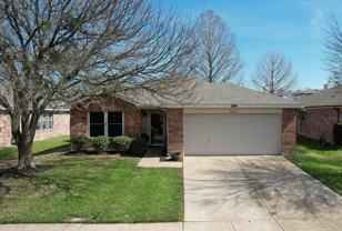 2932 Frontier Ln - Photo 1 of 1