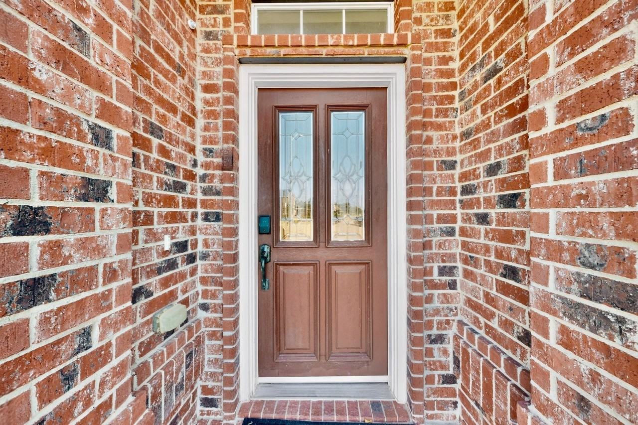 4304 Harpers Ferry Dr - Photo 4 of 36