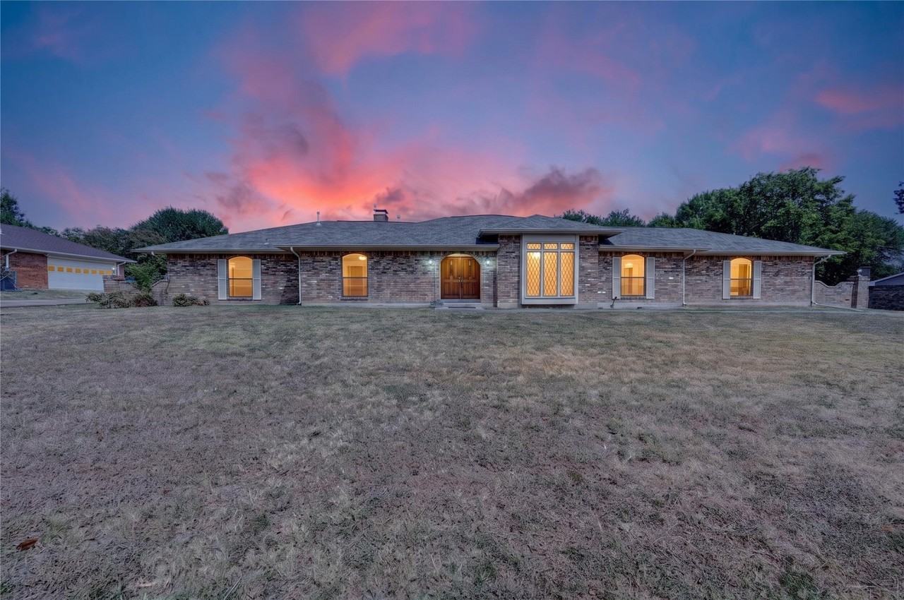 1226 Ranch Valley Dr - Photo 2 of 40