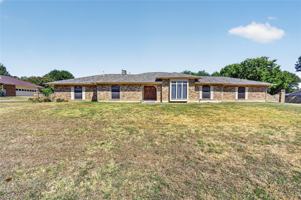 featured image of 1226 Ranch Valley Dr