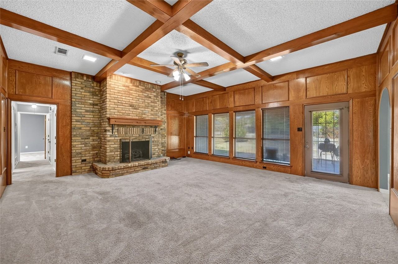 1226 Ranch Valley Dr - Photo 6 of 40