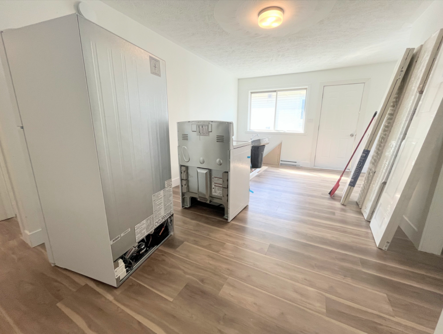 331 Victoria St - Photo 4 of 8