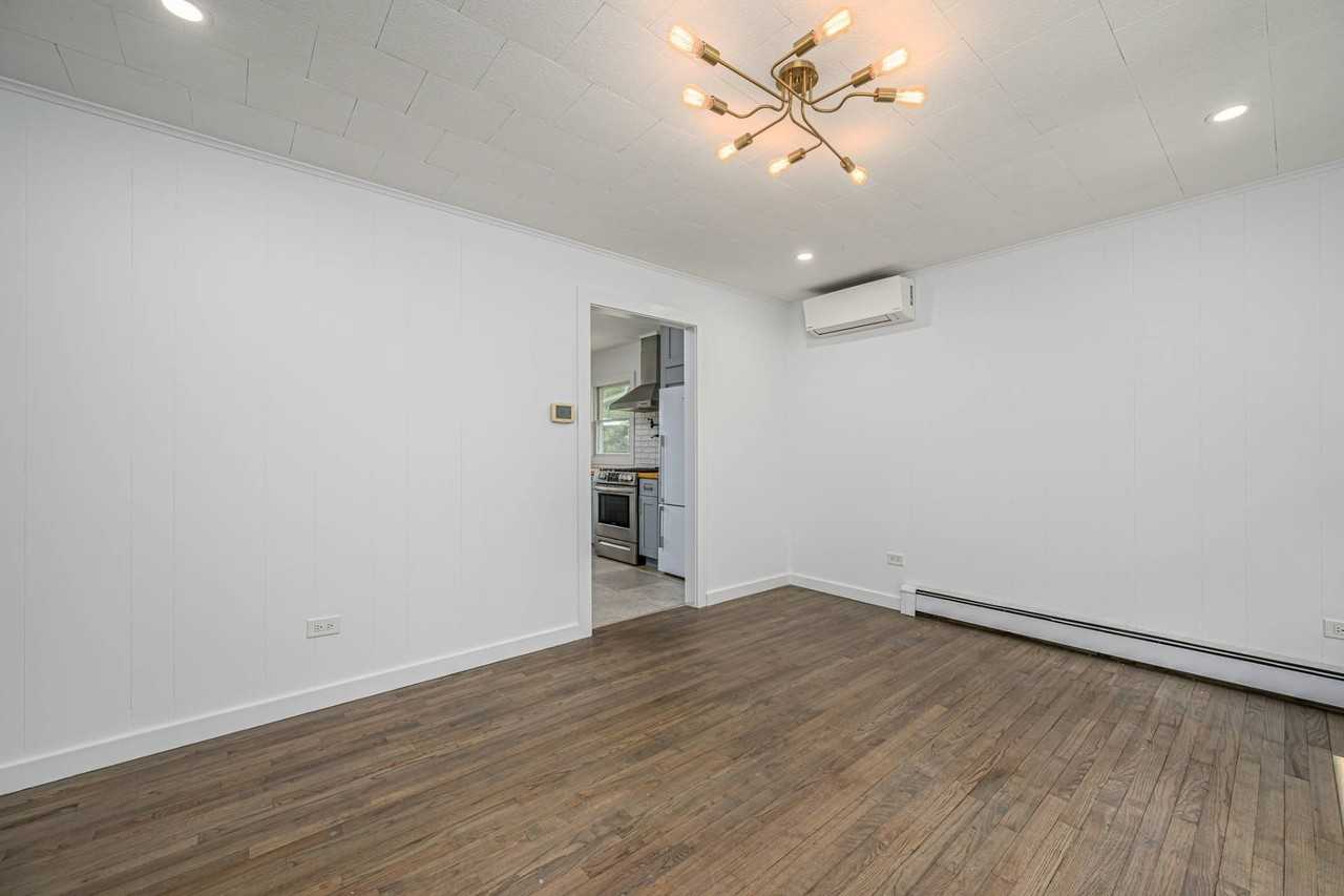 152 Church Ln - Photo 4 of 12