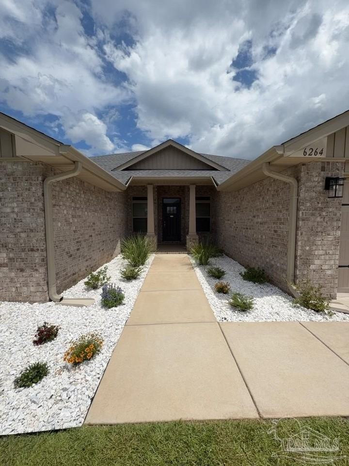 6264 Pineapple Dr - Photo 3 of 34