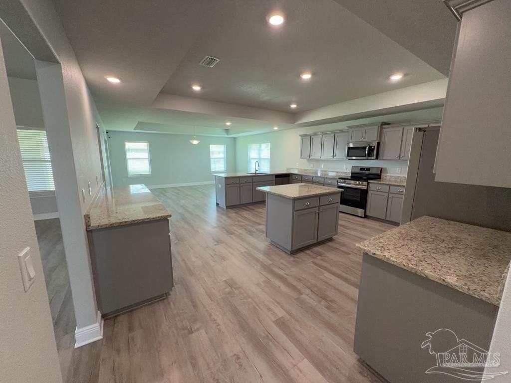6264 Pineapple Dr - Photo 7 of 34