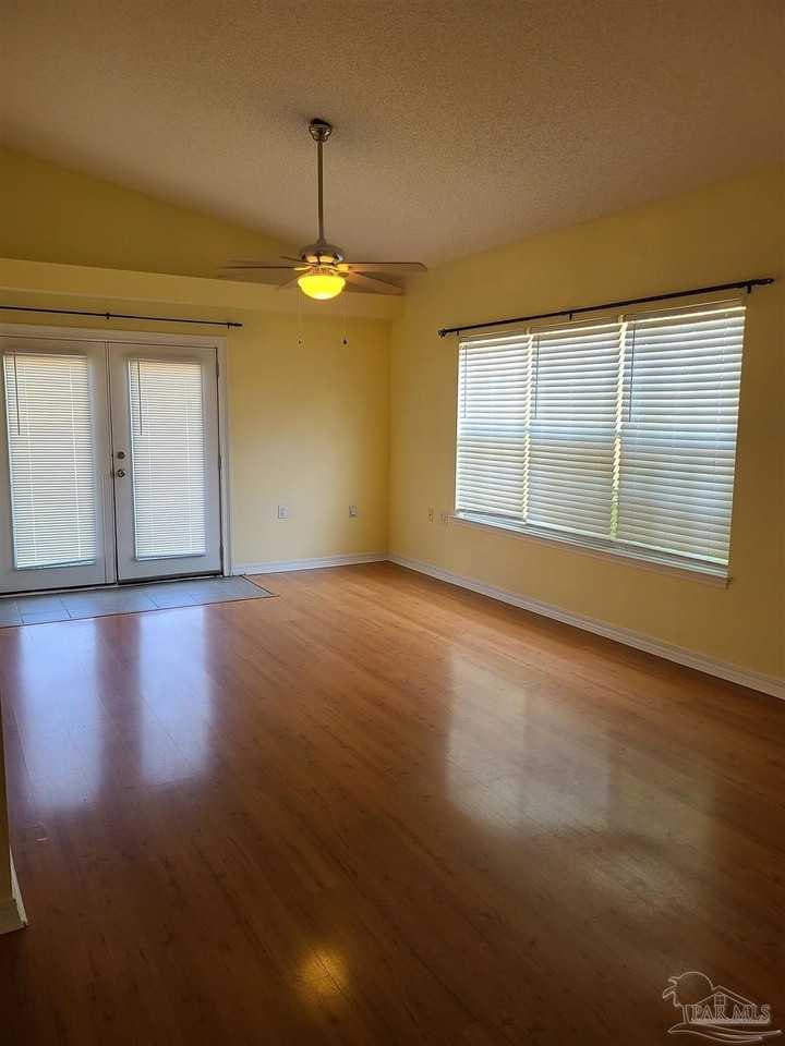 6506 Watermark Cv - Photo 2 of 21