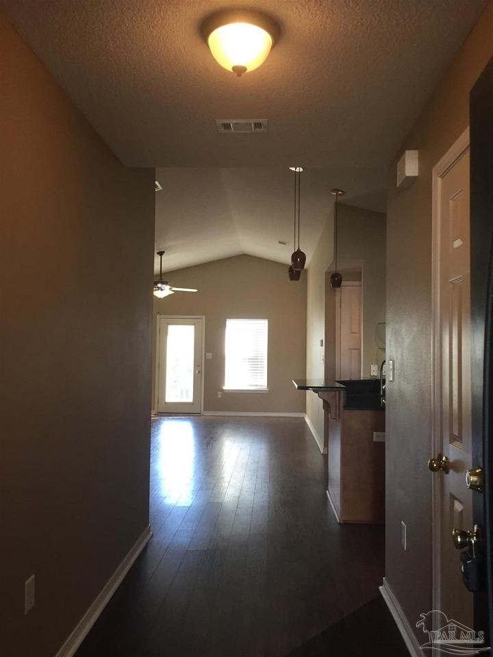 1173 Sterling Point Pl - Photo 4 of 19