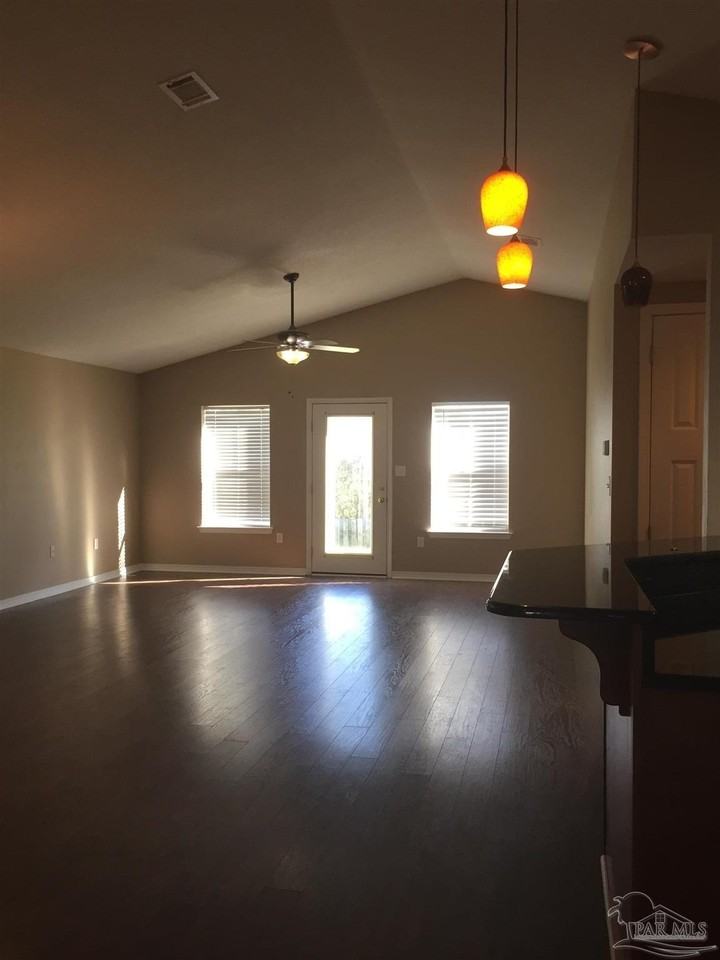 1173 Sterling Point Pl - Photo 5 of 19
