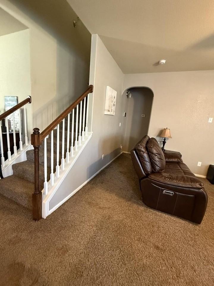 5605 Baca St - Photo 6 of 14