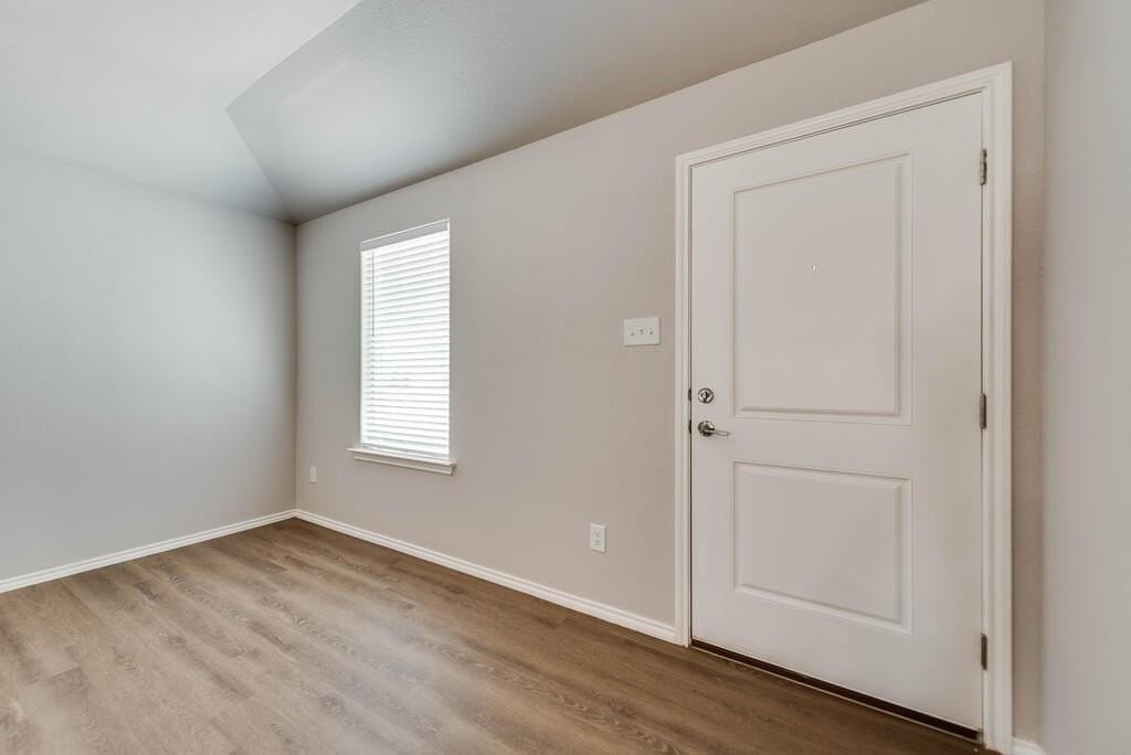 8215 S County Road 1110 - Photo 2 of 26