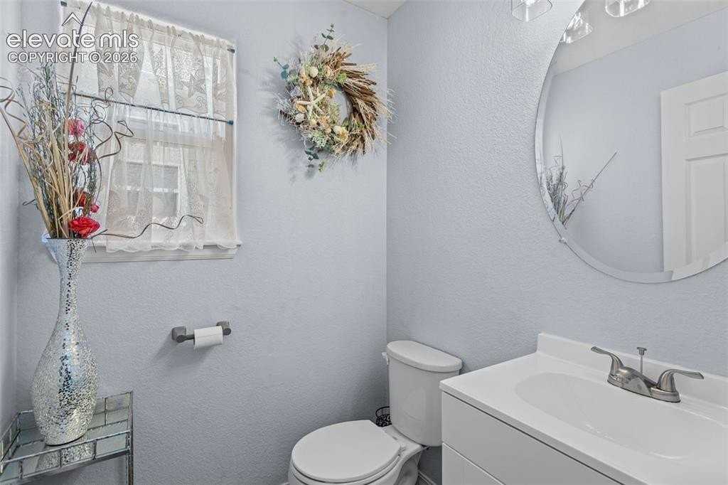 9466 Shinnecock Ct - Photo 3 of 22