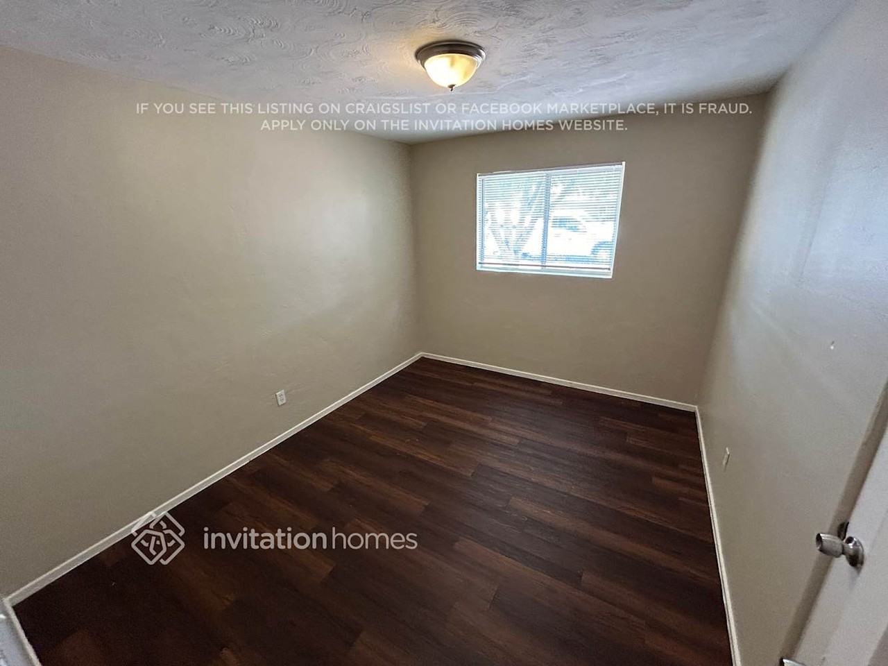 2928 W San Juan Ave - Photo 6 of 9