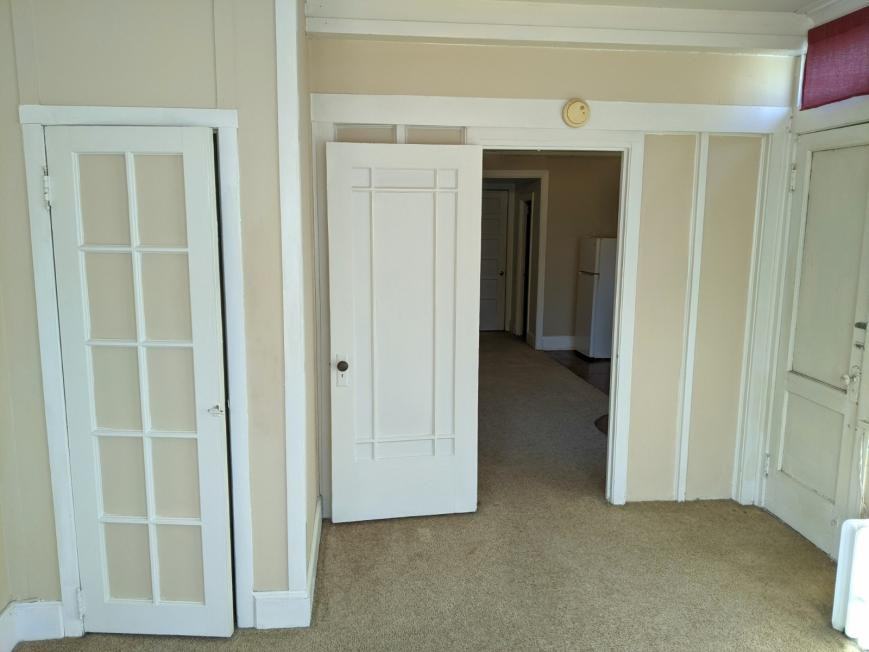 1453 Ridge Ave - Photo 5 of 8