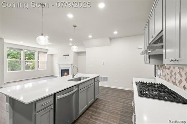 208 Addison Cir - Photo 6 of 35