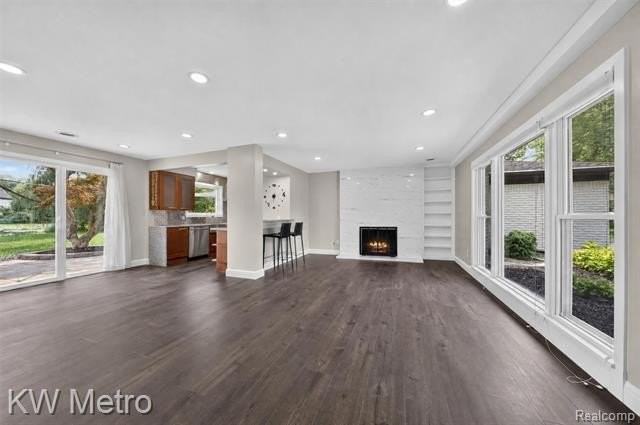 4251 Derry Rd - Photo 4 of 22