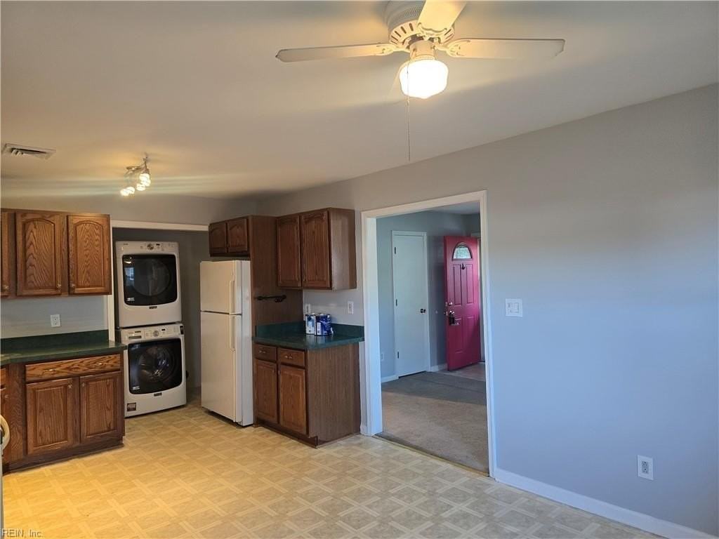 900 Bailey Pl - Photo 7 of 25