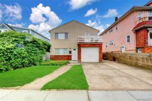 featured image of 220 E Chester St ##2