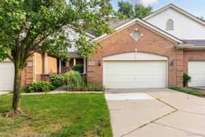 featured image of 1083 Maya Court Court