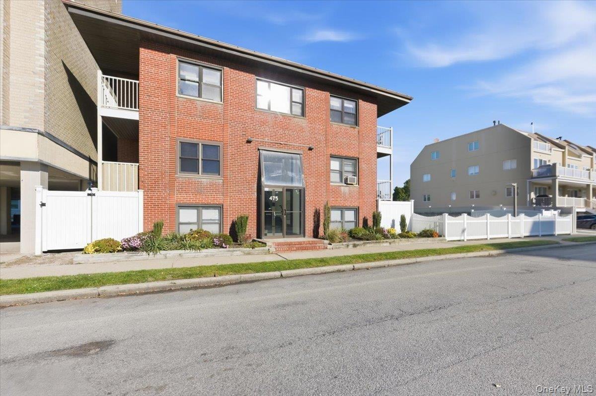 475 W Broadway ##B2 - Photo 2 of 22