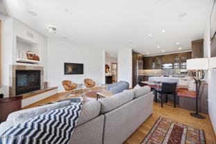 275 Main St - Photo 1 of 1