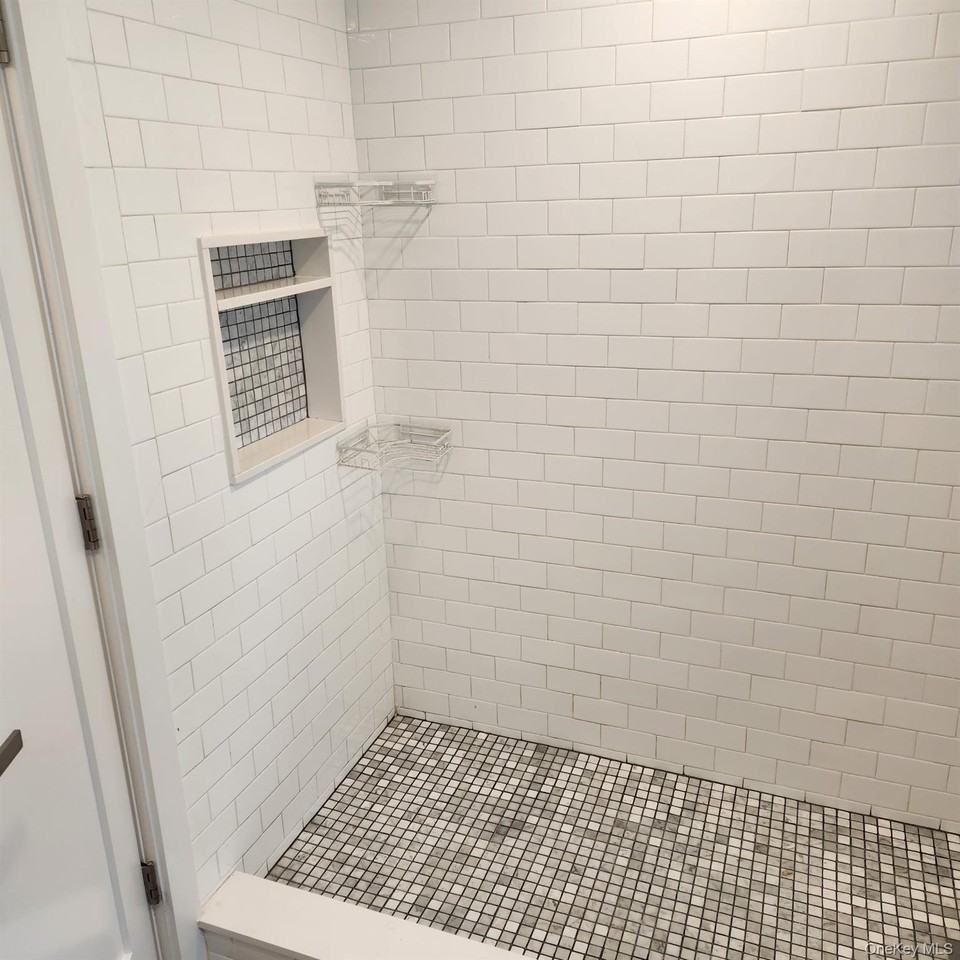 226 E Pine St ##2 - Photo 6 of 16