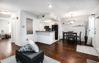 8003 Woodway Dr Apt 12b - Photo 1 of 1