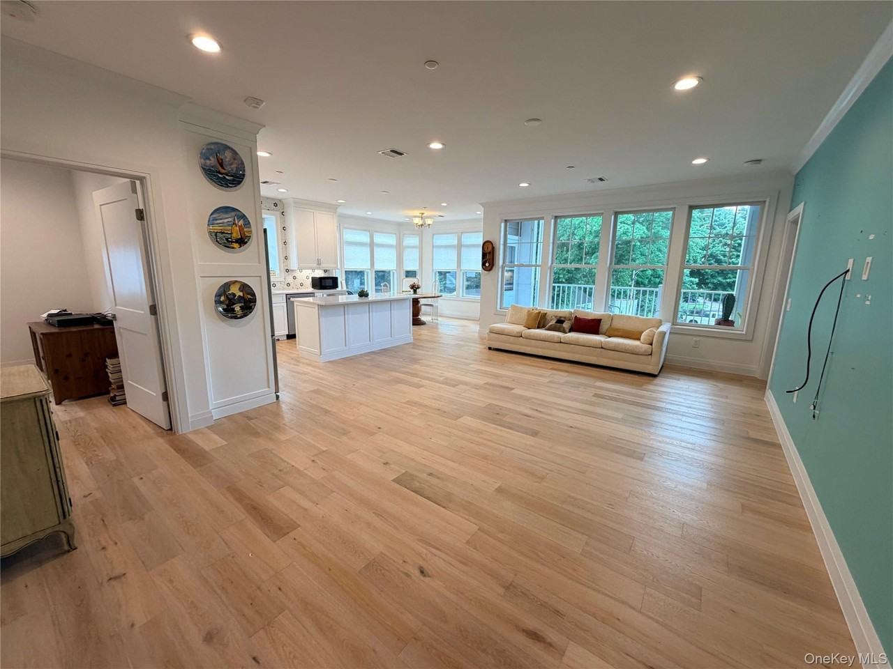 17205 Aspenwood Dr - Photo 3 of 17
