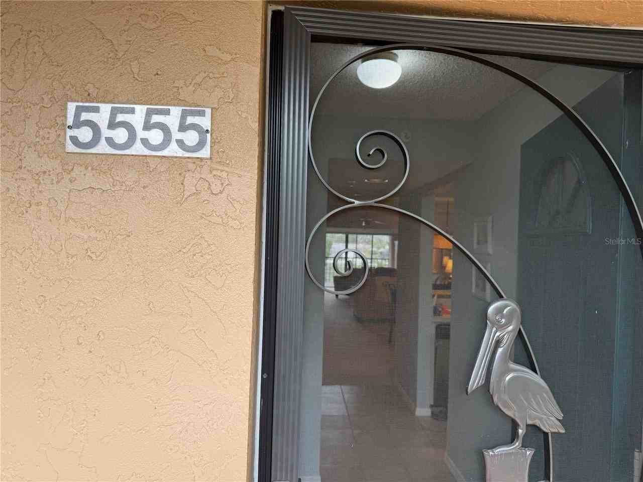 5555 Ashton Lake Dr #5555 - Photo 4 of 39