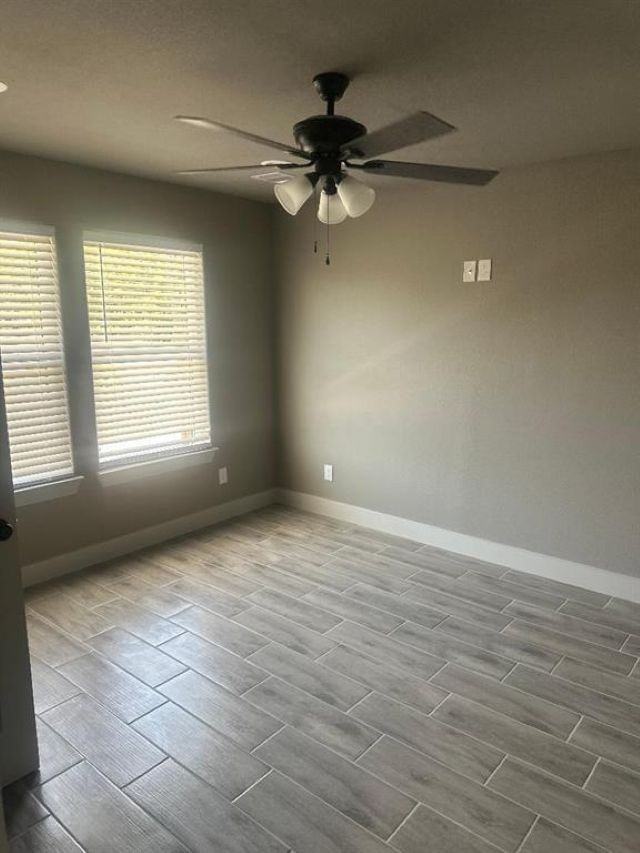 2725 Nora St - Photo 6 of 12