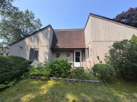 featured image of 20 Strathmore Gate Dr