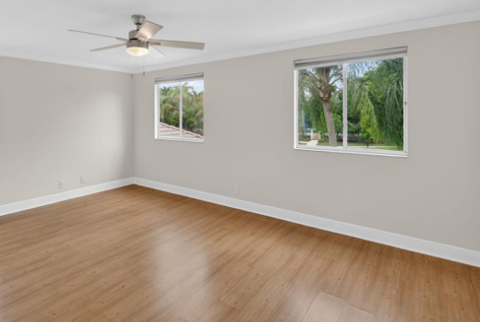 1115 Camellia Cir - Photo 5 of 8