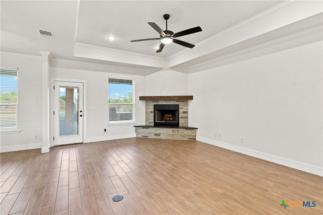 7709 Soapstone Court - Photo 5 of 40
