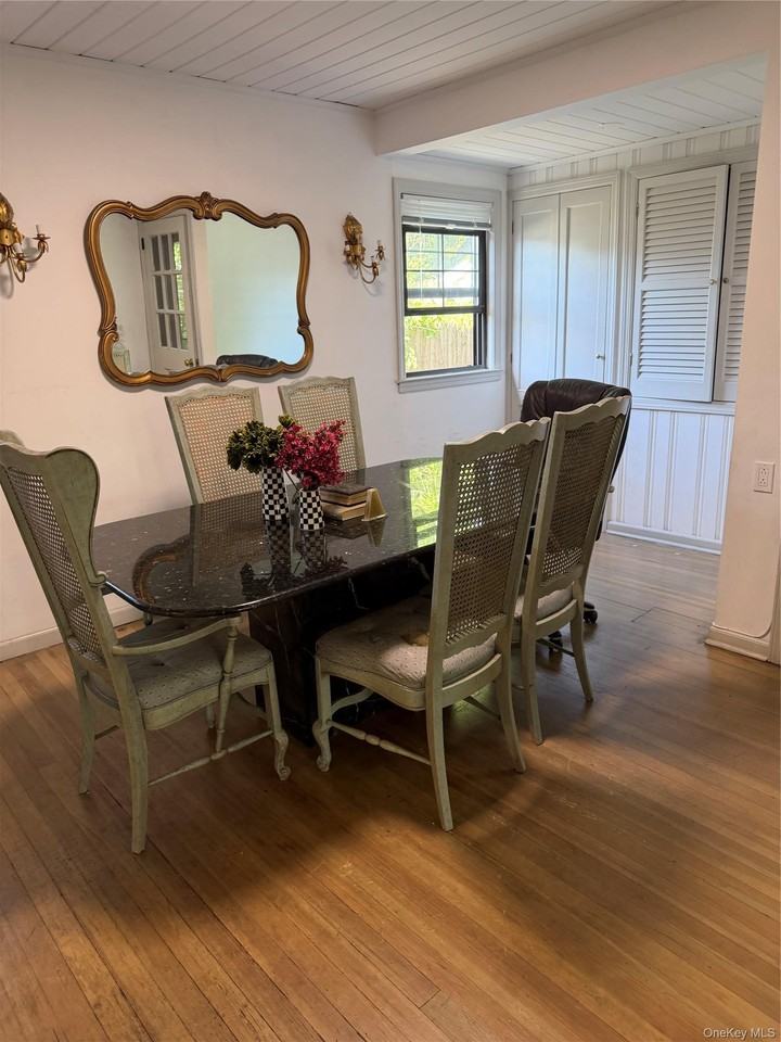 9 Fairview Ave - Photo 3 of 8