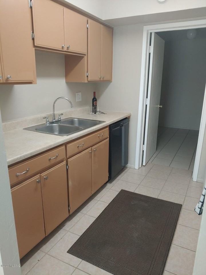 881 E Peppergrass Ln - Photo 6 of 13