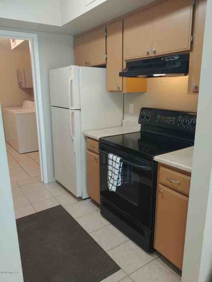 881 E Peppergrass Ln - Photo 7 of 13
