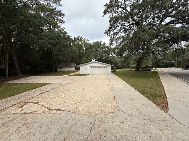 1601 Salmon Dr - Photo 2 of 21